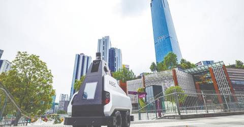 IJM launches Malaysia’s first AI-powered security robot