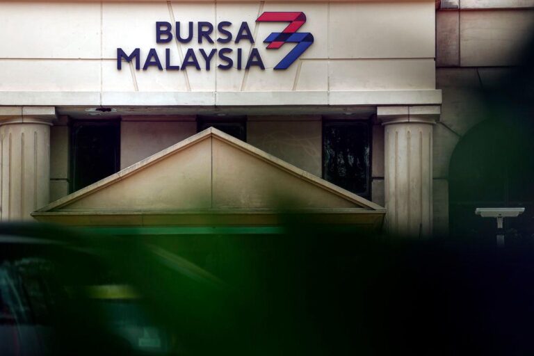 Bursa Malaysia opens higher as KLCI breaches 1,530 on trade optimism