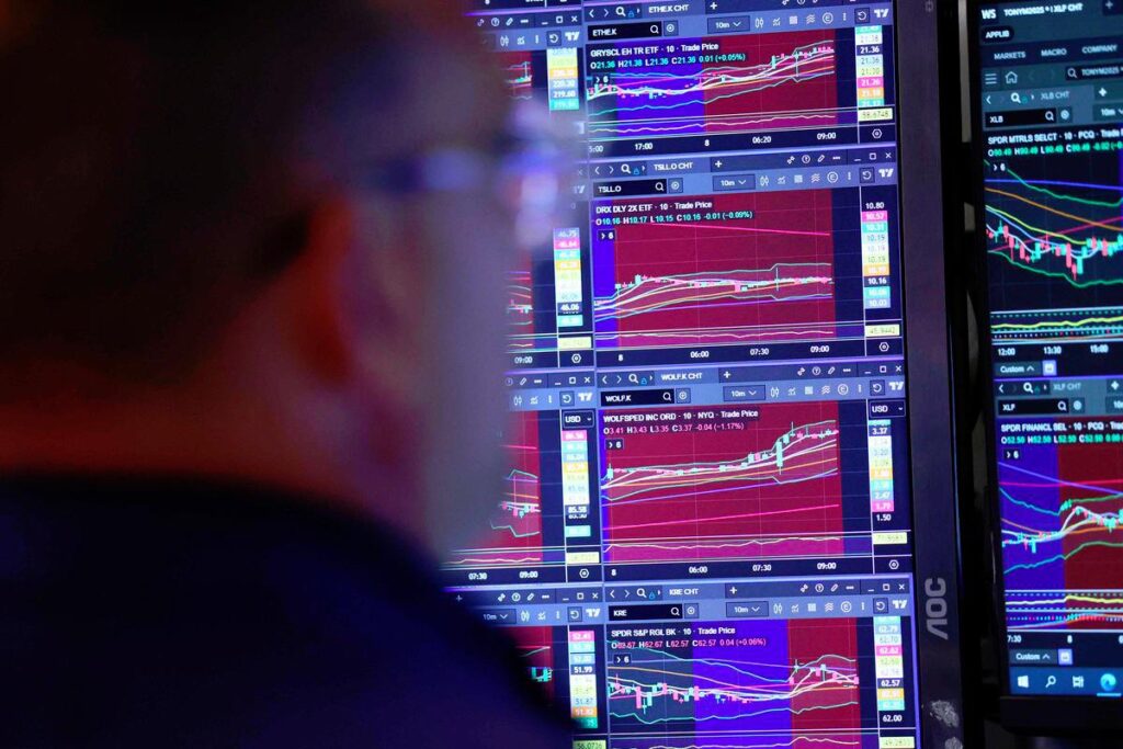 Australian shares rise as banks and miners gain amid Trump tariffs