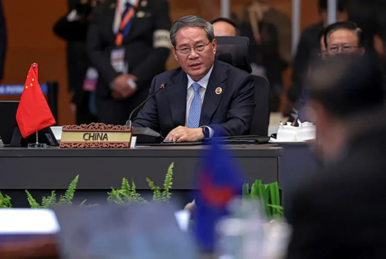 China calls for openness and cooperation to create East Asian success