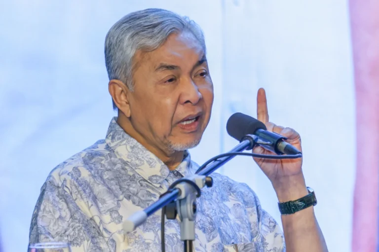 Malaysia to revamp foreign worker management system